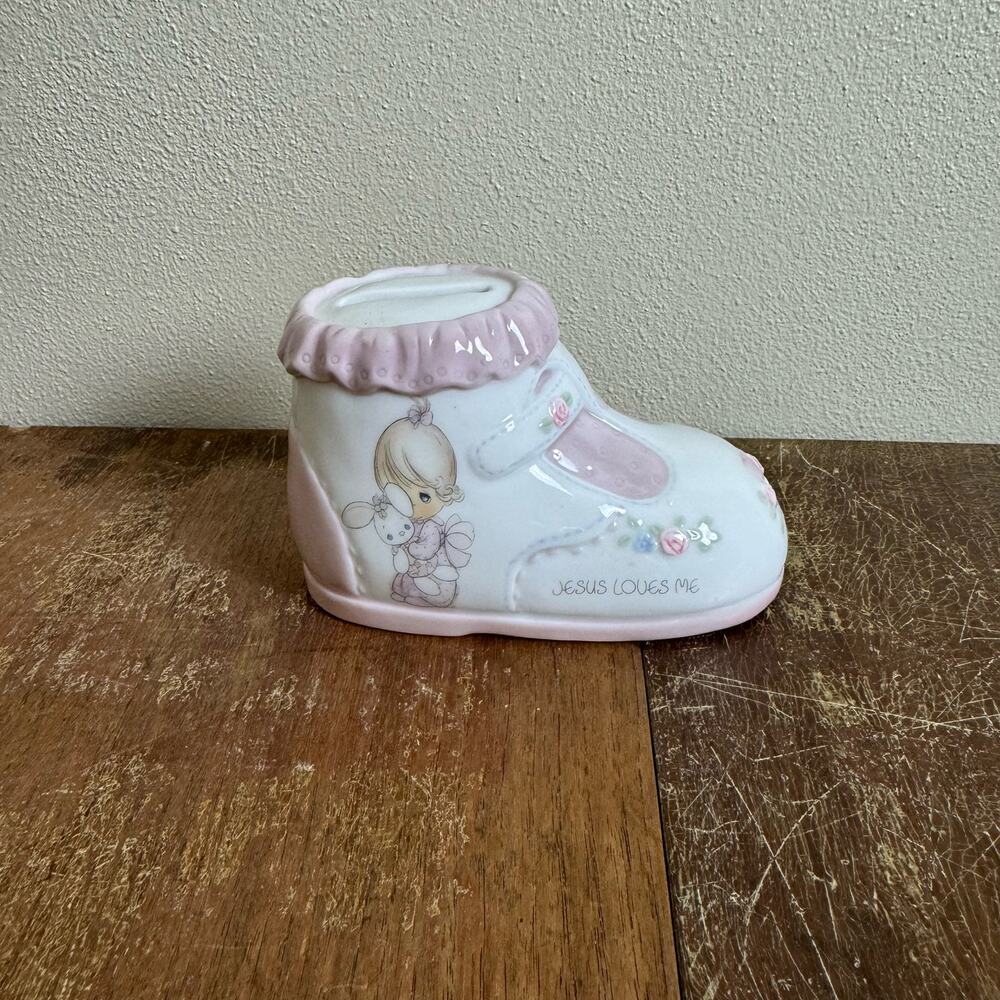 Precious Moments‎ Enesco 1994 Jesus Loves Me Baby Girl Shoe Coin Bank Keepsake